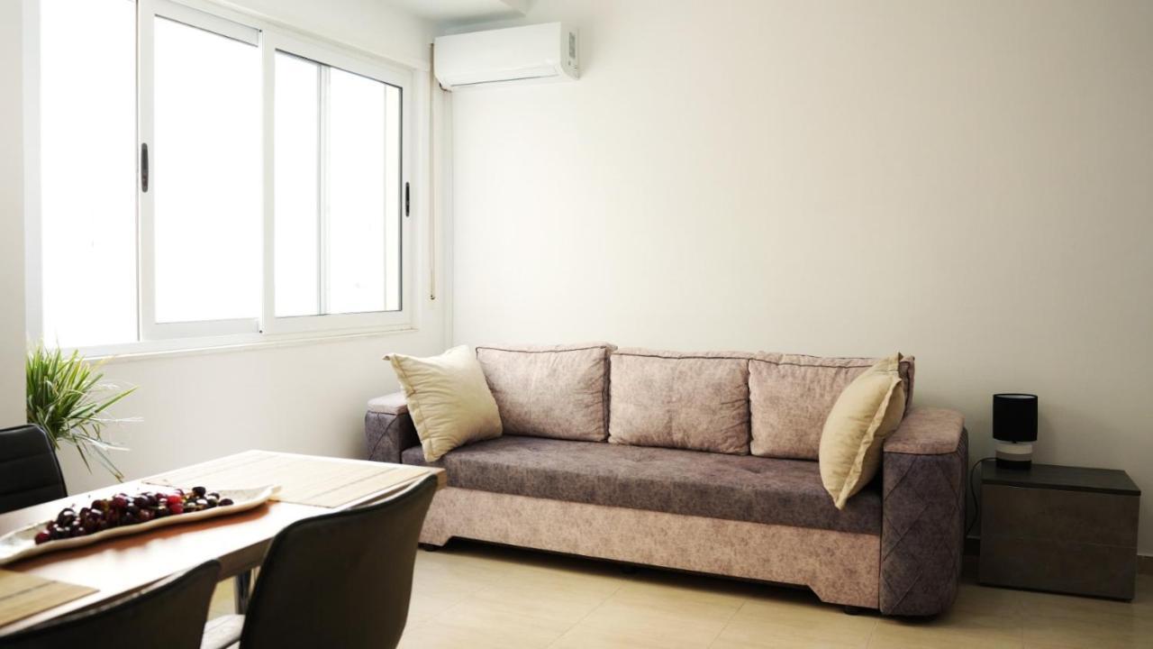 Ferienwohnung High-Tech Flat Durrës Exterior foto
