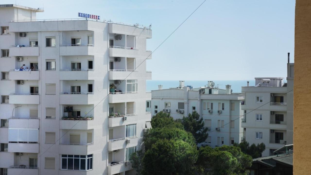 Ferienwohnung High-Tech Flat Durrës Exterior foto